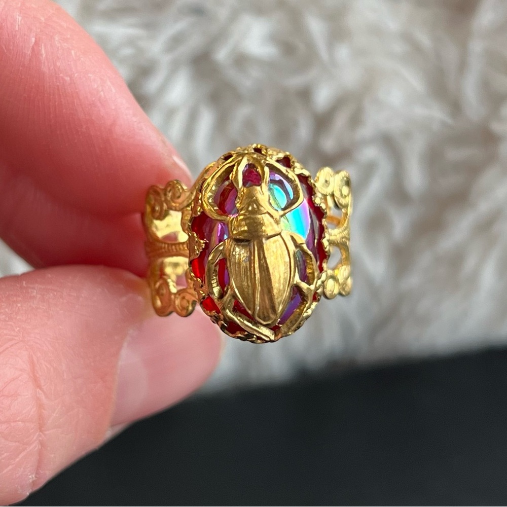 Beetle Ring - Picture 6 of 9